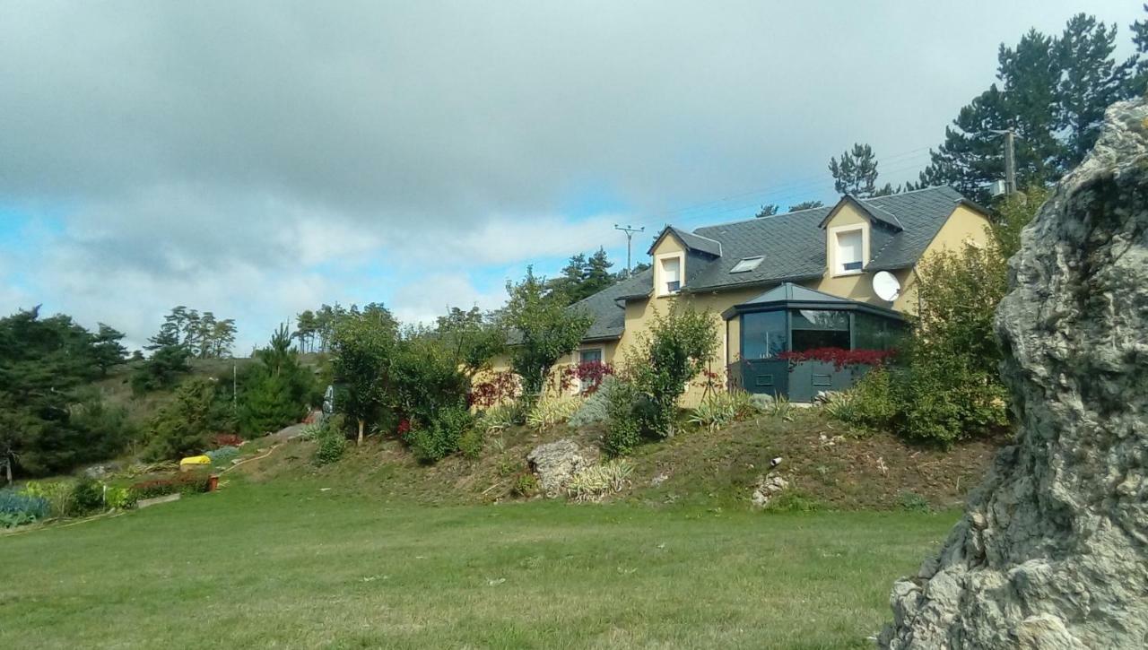 Chez Louis Chambres D'Hotes A La Ferme La Canourgue Zewnętrze zdjęcie