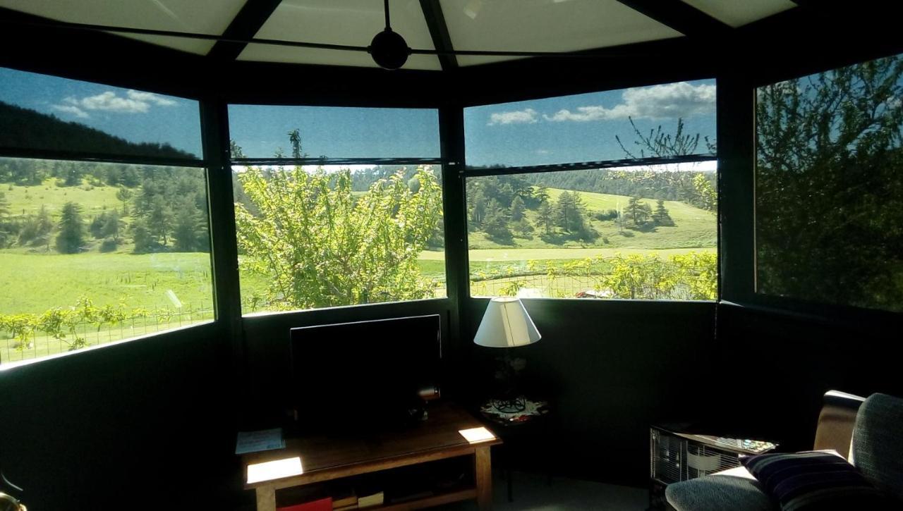 Chez Louis Chambres D'Hotes A La Ferme La Canourgue Zewnętrze zdjęcie